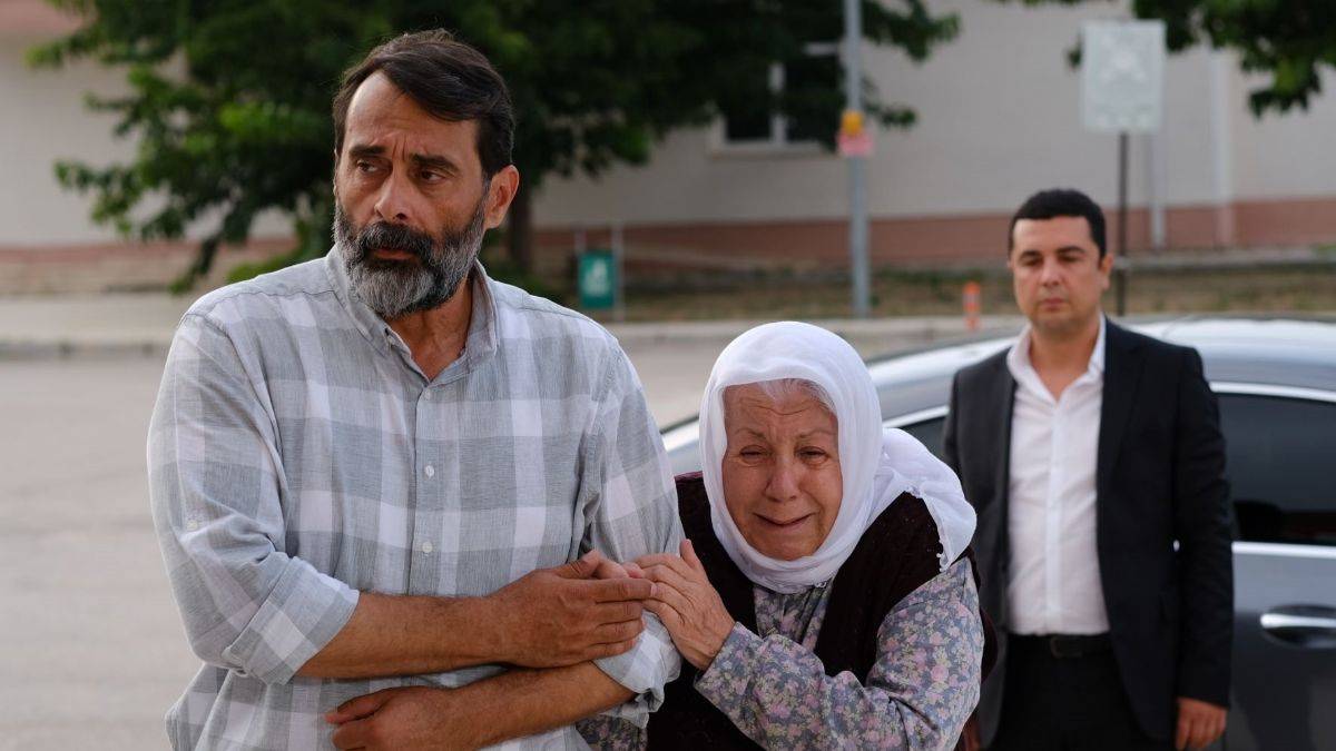 Gül Masalı 10. bölüm full izle | Youtube Gül Masalı tek parça 10.bölüm izle (yenibölüm)