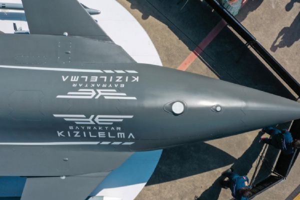 ''Bayraktar Kızılelma'' için bir ilk! Resmen damga vurdu