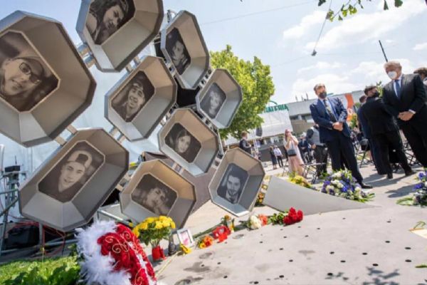 Almanya, İsrail'e tazminat ödeyecek