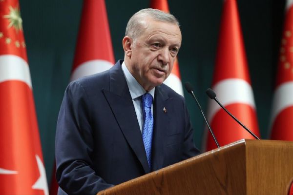 “Siz eğitim-öğretim mimarı mısınız, yoksa sokaklarda caddelerde dolaşan çapulcular mı?'