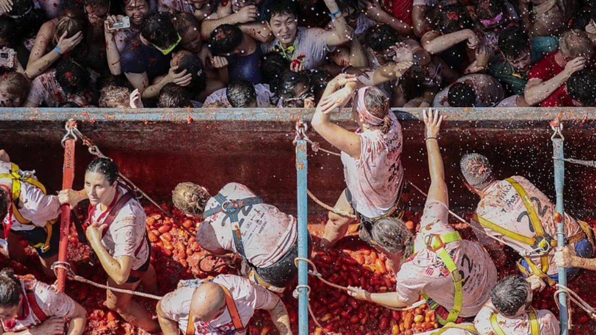 Bize de haber yaparak rahatlamak(!) düşüyor