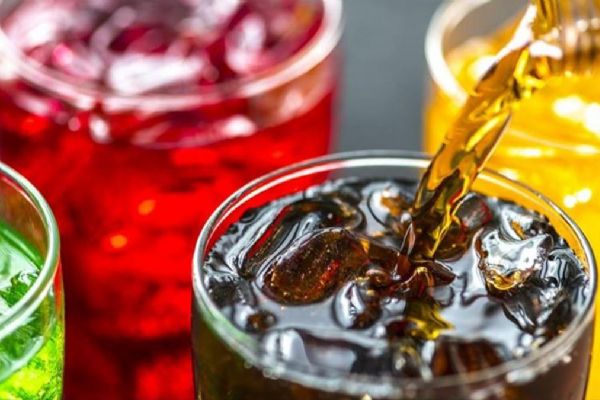 Kanada'da şekerli içeceklere vergi kararı