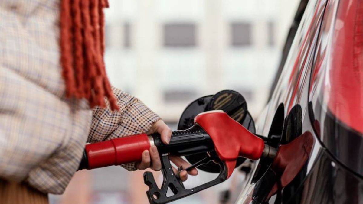 Benzin ne kadar oldu? Motorin fiyatları kaç TL? Benzine ne kadar indirim yapıldı? 3 Eylül mazot fiyatları