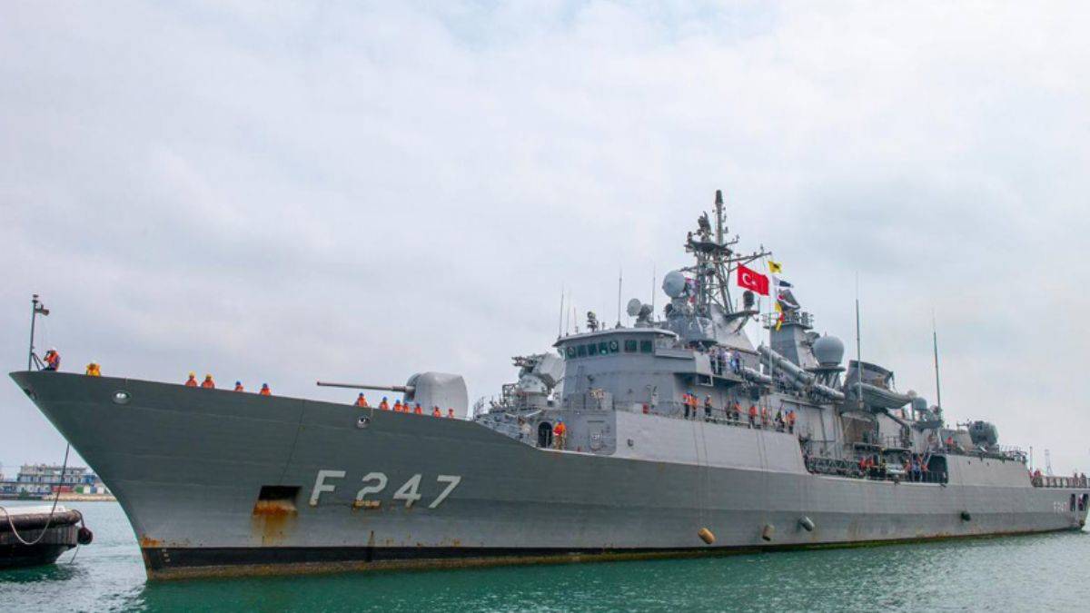 İsrail'deki ''Türk savaş gemisi'' gündem oldu!