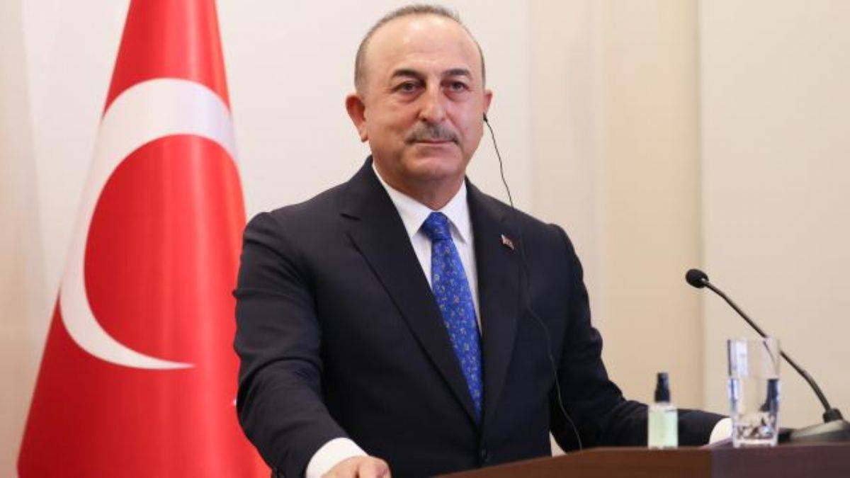 Bakan Mevlüt Çavuşoğlu: Macron'un Türkiye ile ilgili ifadeleri son derece talihsiz