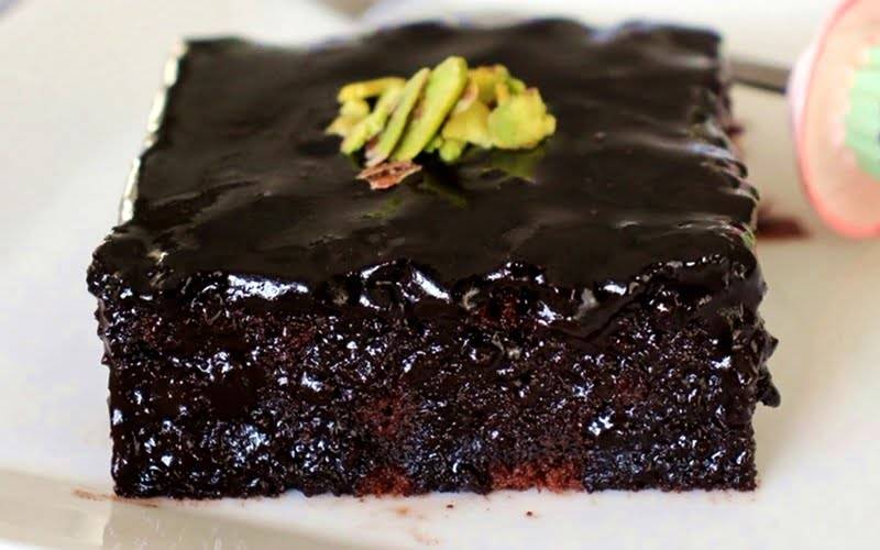 Islak Kek Nasıl Yapılır, Tarifi Nedir?