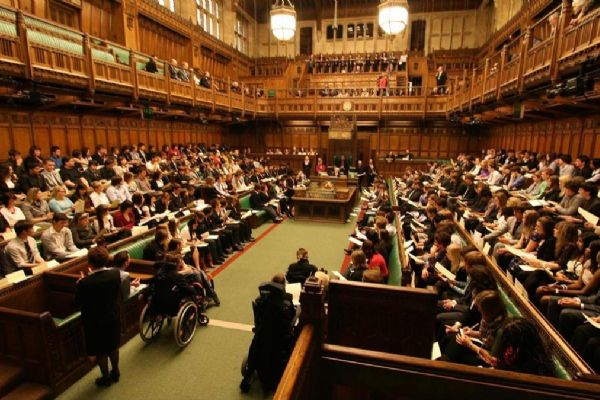 İngiltere Başbakanı Truss'ın ilk oturumuna ''enerji krizi'' damgasını vurdu