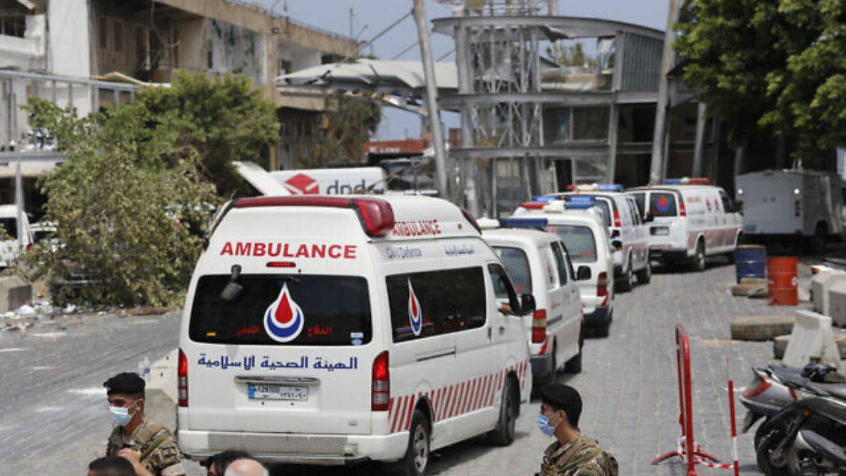 Lübnan'da bakanın evine bombalı saldırı!