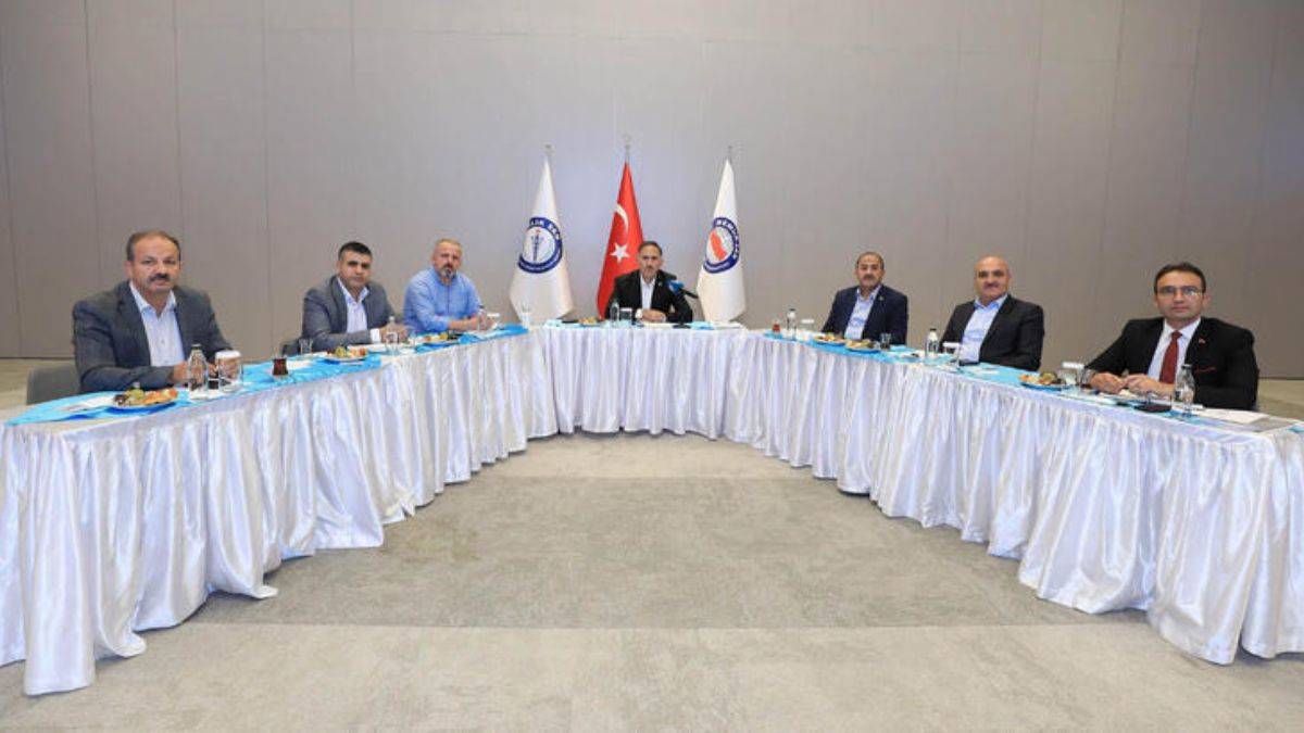 Sağlık-Sen, Ek Ödeme Yönetmeliği maddelerini yargıya taşıyor