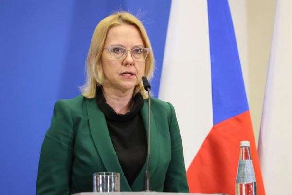 Polonya, AB'nin zorunlu elektrik kesinti önerisine karşı