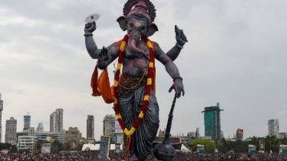 Hindistan'da dini etkinliklerde 19 kişi öldü