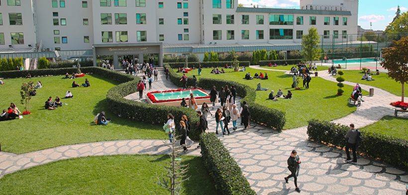 Biruni Üniversitesi’nde Hangi Bölümler Var? 2 Yıllık Bölümler Neler?