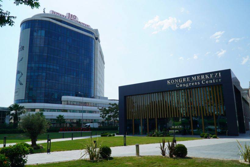 İstinye Üniversitesinde Hangi Bölümler Var? İstinye Üniversitesi Lisans Programları