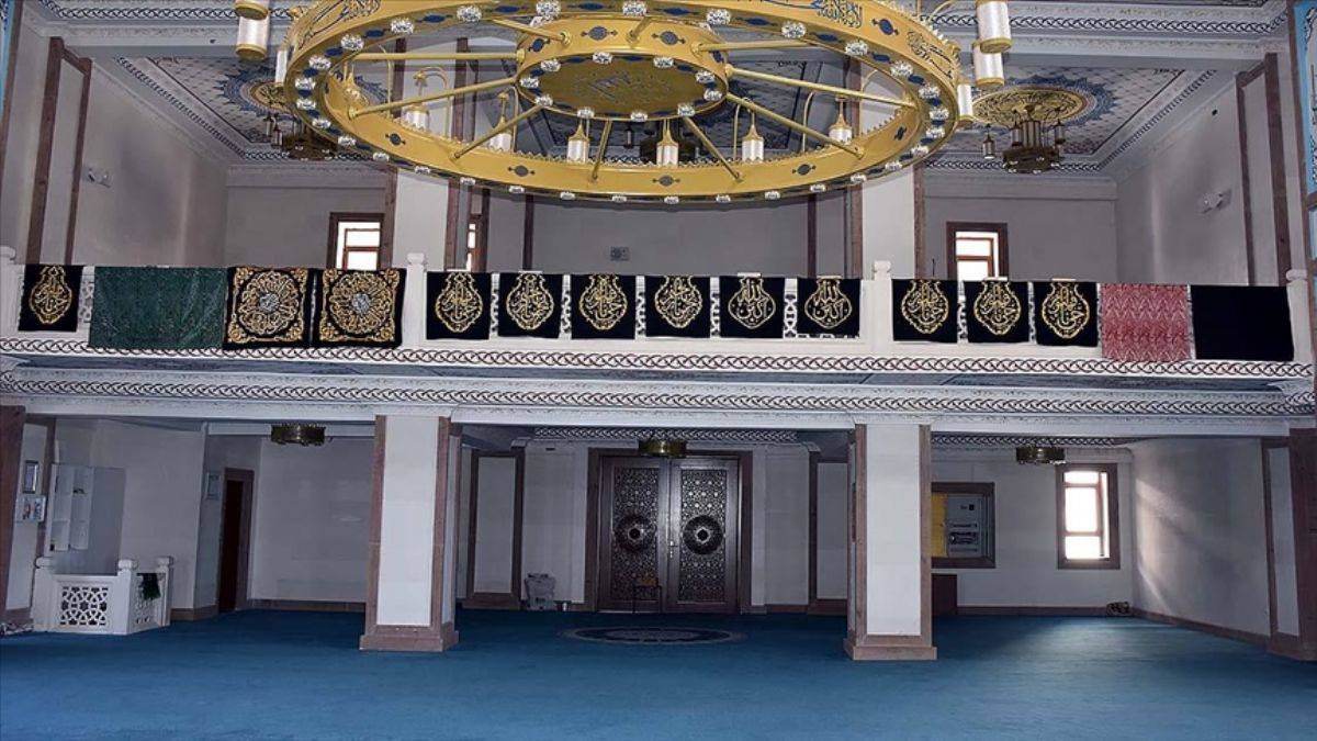 Kabe örtüleri Türkiye'de sergilenecek