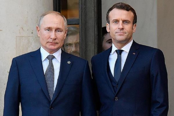 Putin, Macron ile Zaporijya Nükleer Santrali'ndeki durumu görüştü