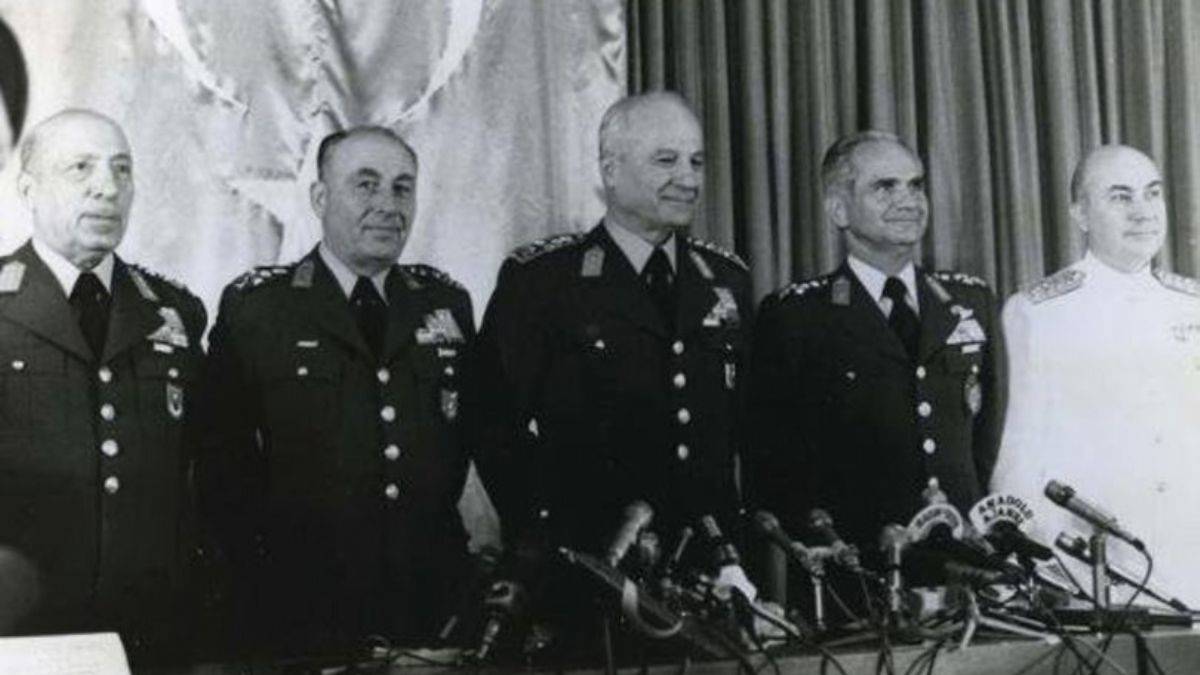 12 Eylül darbesi neden oldu? 12 Eylül darbesi ne zaman, kim tarafından yapıldı? 12 Eylül'de neler yaşandı?