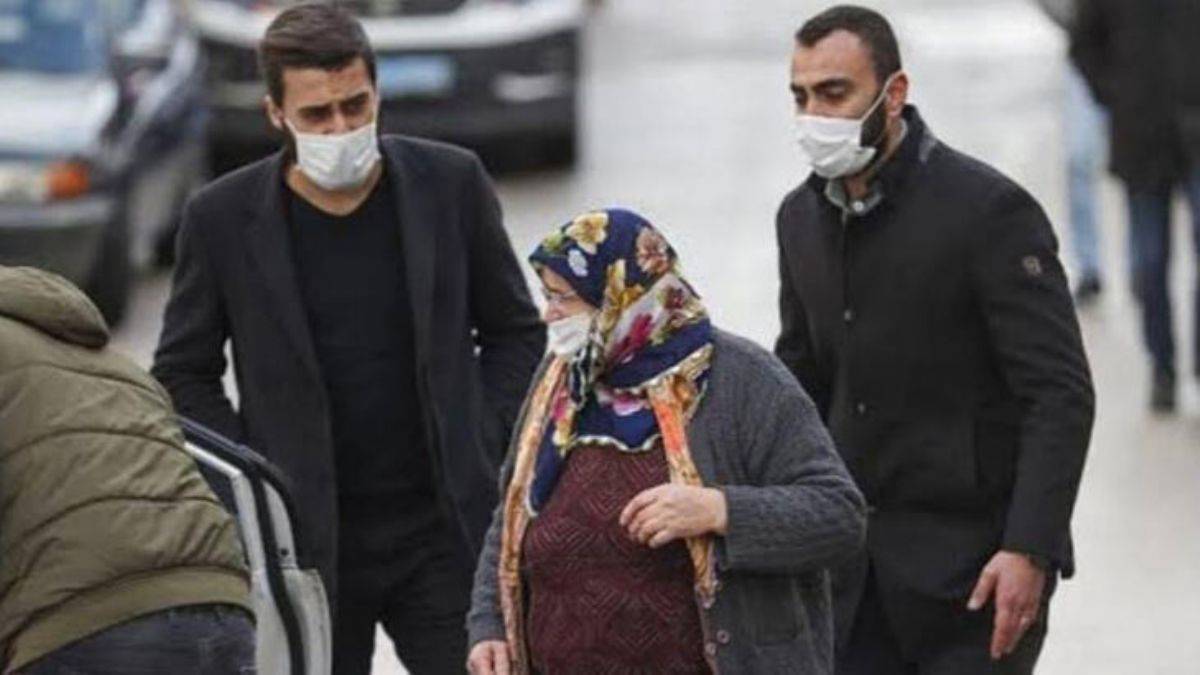 60 yıllık eşini öldüren kadın için 'ağır tahrik' indirimi