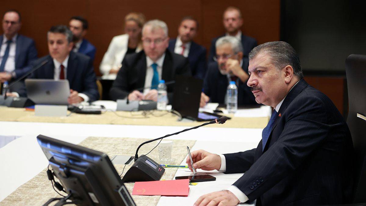 Sağlık Bakanı: Hekimlerimiz tamam, sıra vatandaşta