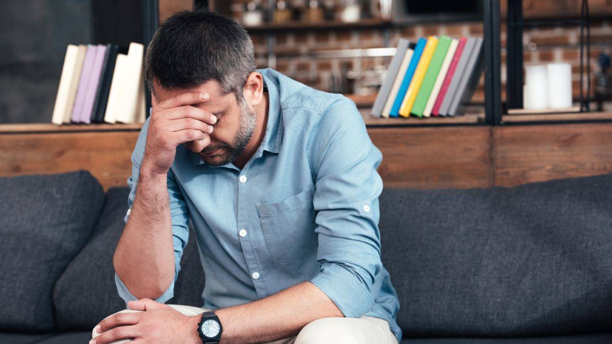 Orta yaş krizi gerçek! Hayattan en az zevk alınan yaş bulundu!