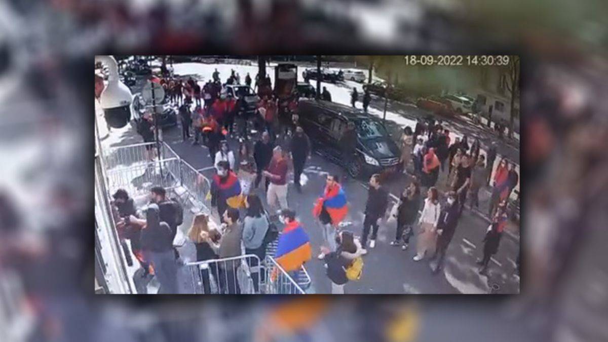 Azerbaycan'ın Paris Büyükelçiliğine saldırı