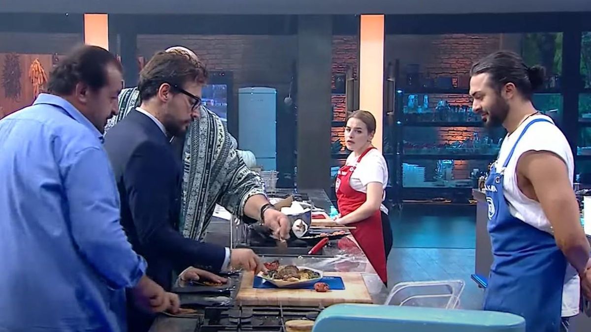 MasterChef 77.bölüm izle | YouTube MasterChef yeni bölüm (77.bölüm) tek parça