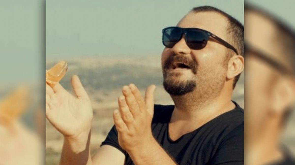 Ödüllü yönetmen Cevahir Çokbilir ve annesi Naciye Çokbilir'den yeşilçam tadında klip