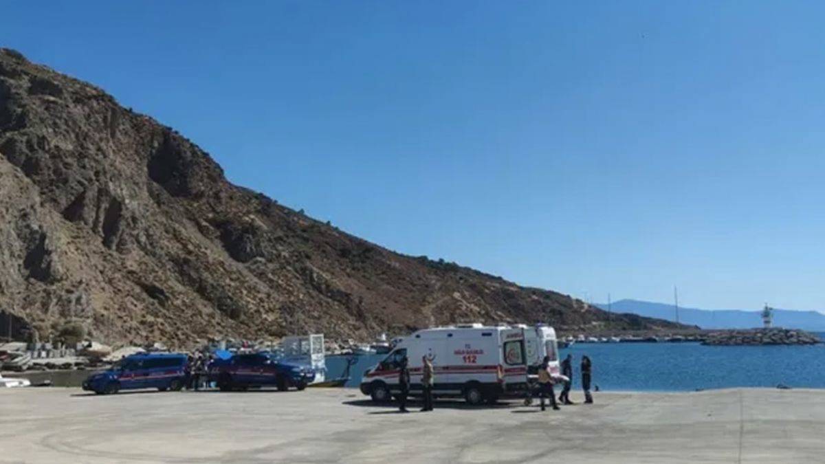 Çanakkale açıklarında mülteci teknesi battı: 4'ü çocuk, 6 ölü