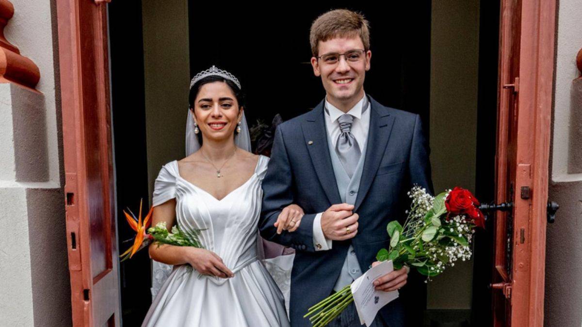 Sosyal medya onu konuştu! Prensle evlenen Hande Macit sessizliğini bozdu