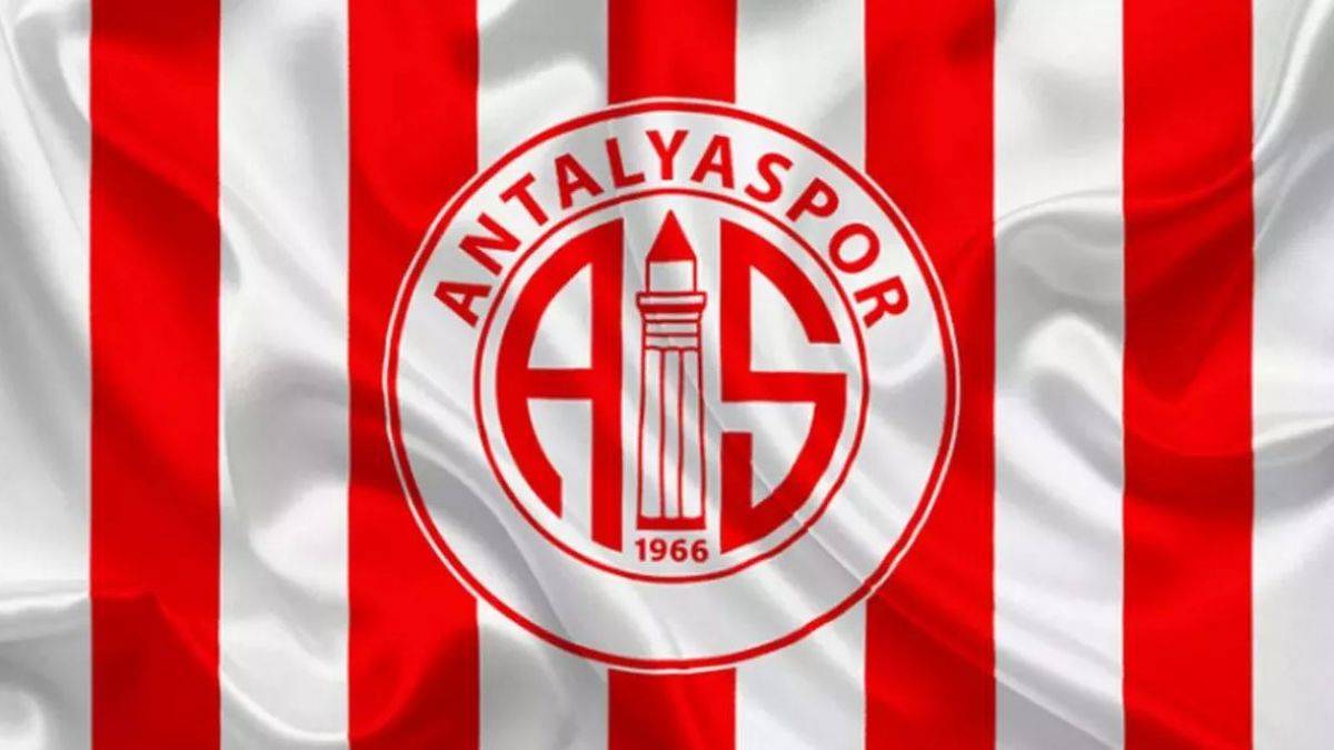 Antalyaspor ne zaman kuruldu? Antalyasporun kaç şampiyonluğu var? Antalyaspor'un renkleri
