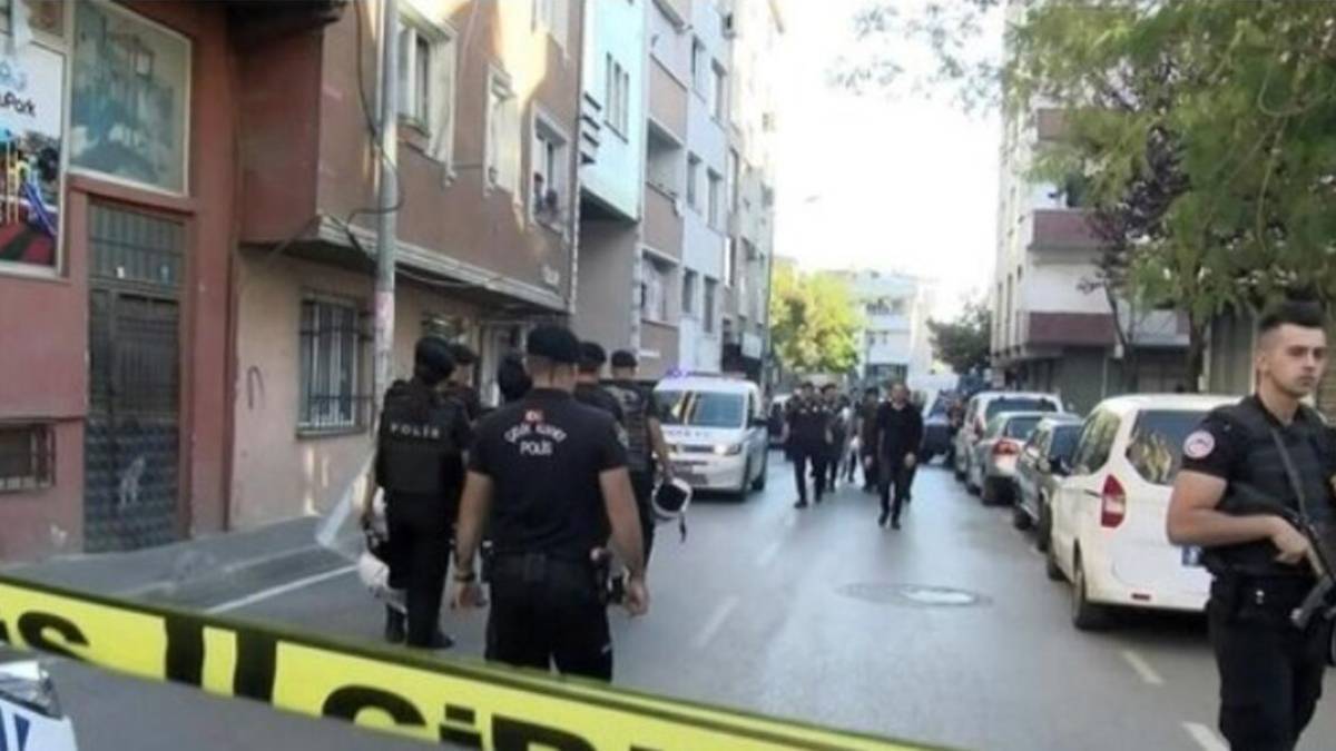 Ali Sayan kimdir? Bağcılar'da annesini katleden Ali Sayan tutuklandı mı? Ali Sayan'ın psikolojik hastalığı mı var?