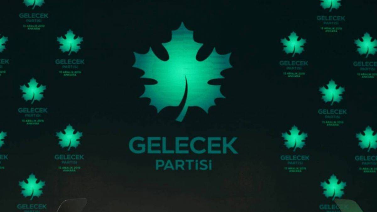 Gelecek Partisi: Kürdistan Bölgesel Yönetimi bayrağı niye suç olsun?