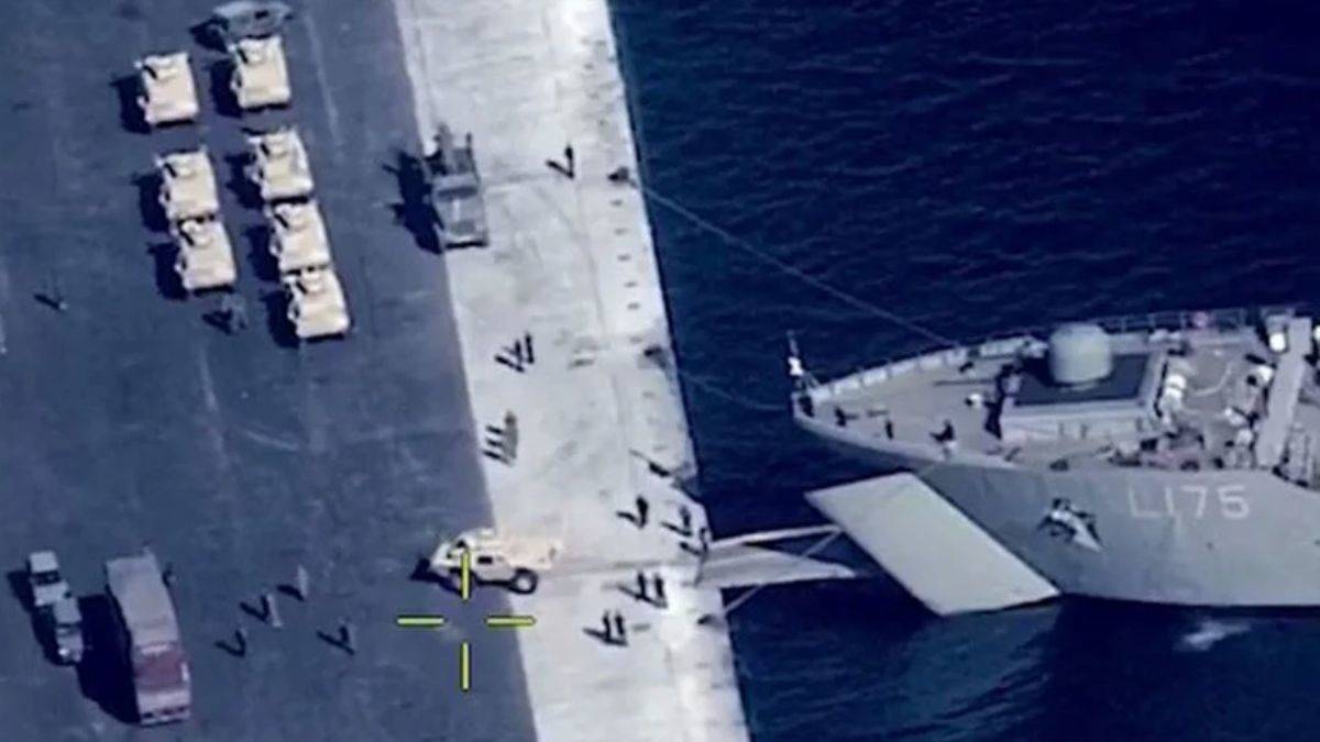 Yunanistan'ın adalara zırhlı birlik çıkarmasına ABD'den yanıt