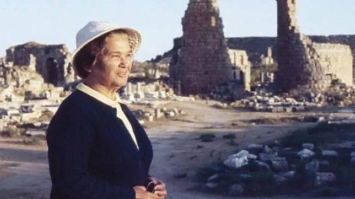 Jale İnan kimdir? Google Doodle'ı olan Jale İnan hayatı | Jale İnan neden öldü, hizmetleri nelerdi?