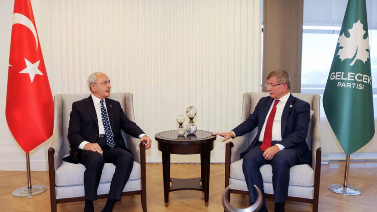 Kılıçdaroğlu'ndan Davutoğlu'na ziyaret