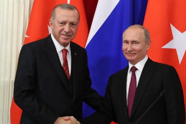 Cumhurbaşkanı Erdoğan, Putin arasında kritik görüşme