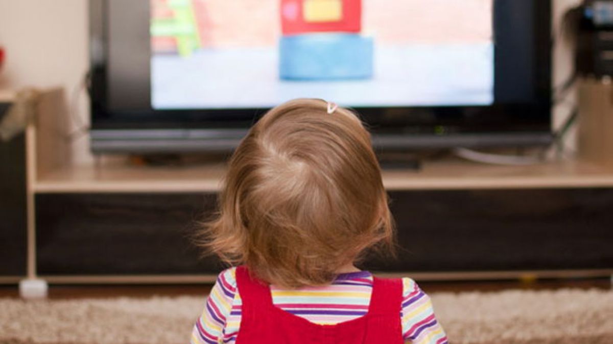 Travma uzmanı Dr. Gabor Mate: Çocukları ekrandan içkiden uzak tuttuğunuz gibi uzak tutun