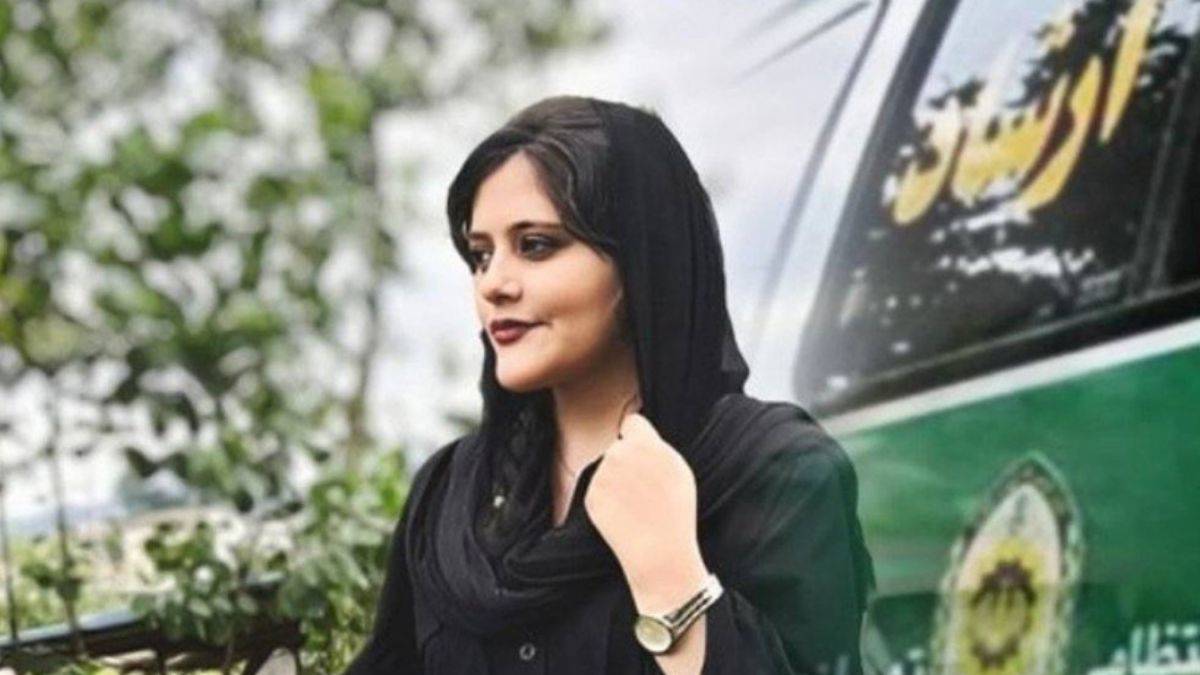 İran'da Mahsa Amini için şarkı yazan sanatçı gözaltına alındı