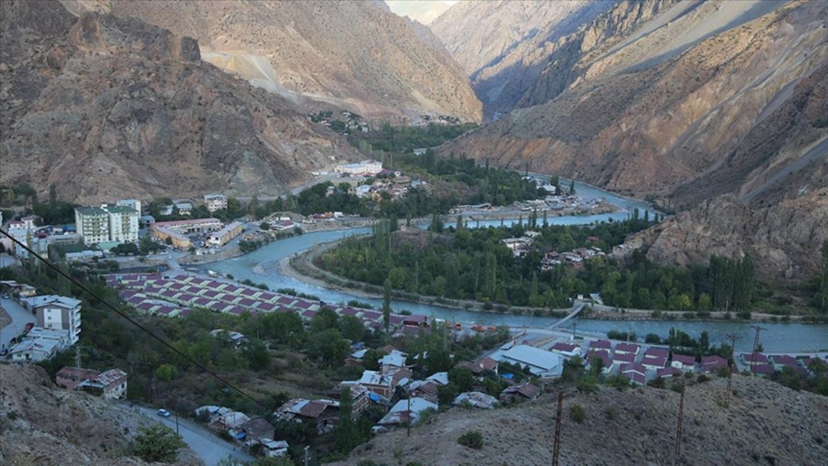 Yusufeli ilçesi 7. kez taşınacak! 10 bin kişi göçüyor