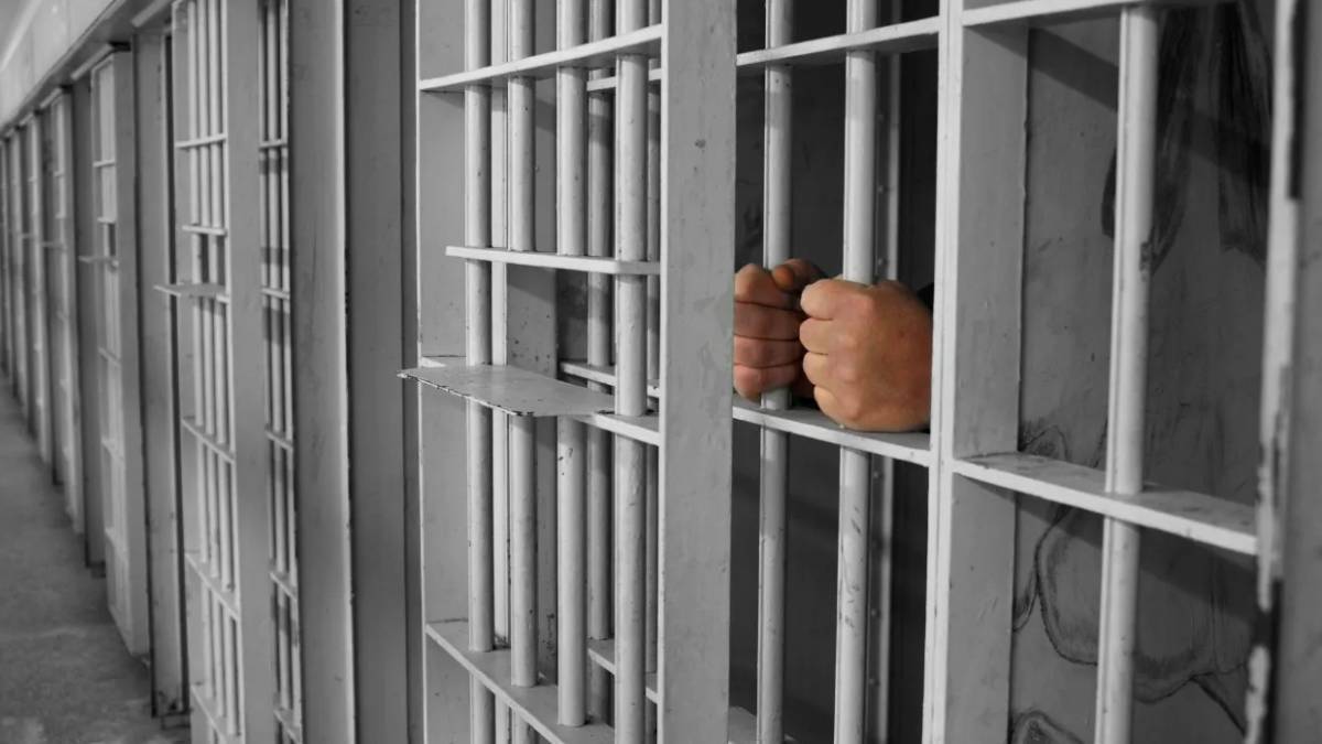 Cezaevinde isyan: 15 ölü!