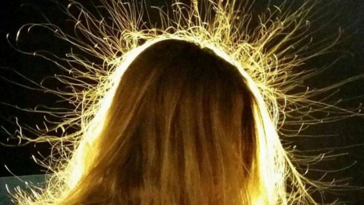 Statik elektrik vücuttan nasıl atılır? İnsan vücudunda neden elektrik olur?