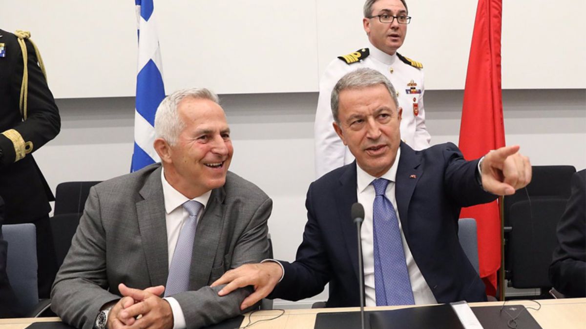 Eski Yunan bakan: Türkiye ile olası bir savaş, bizi 100 yıl geriye götürür