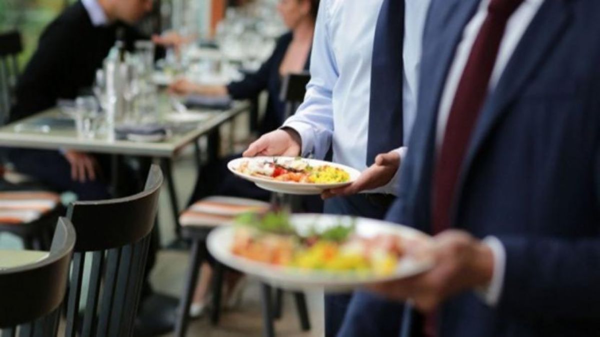 Kamu kurumlarında çalışanlar dikkat! Yemek ücreti artırıldı