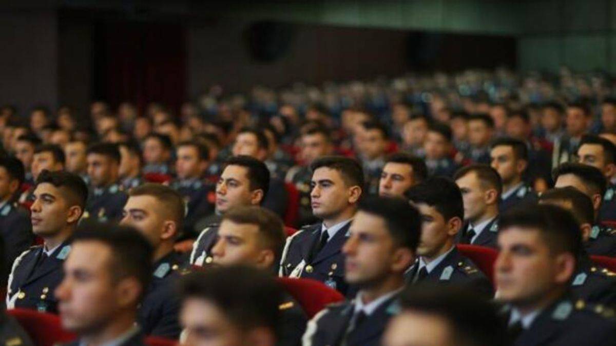 Bakan Akar: Bir milim geri adım atmak yok!