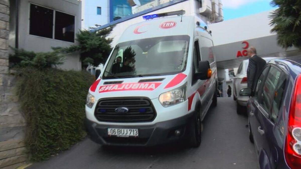 Bayındır Hastanesi'ndeki hastalar naklediliyor