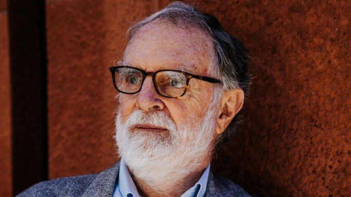 Üniversitede isyan! Profesörü okuldan attırdılar