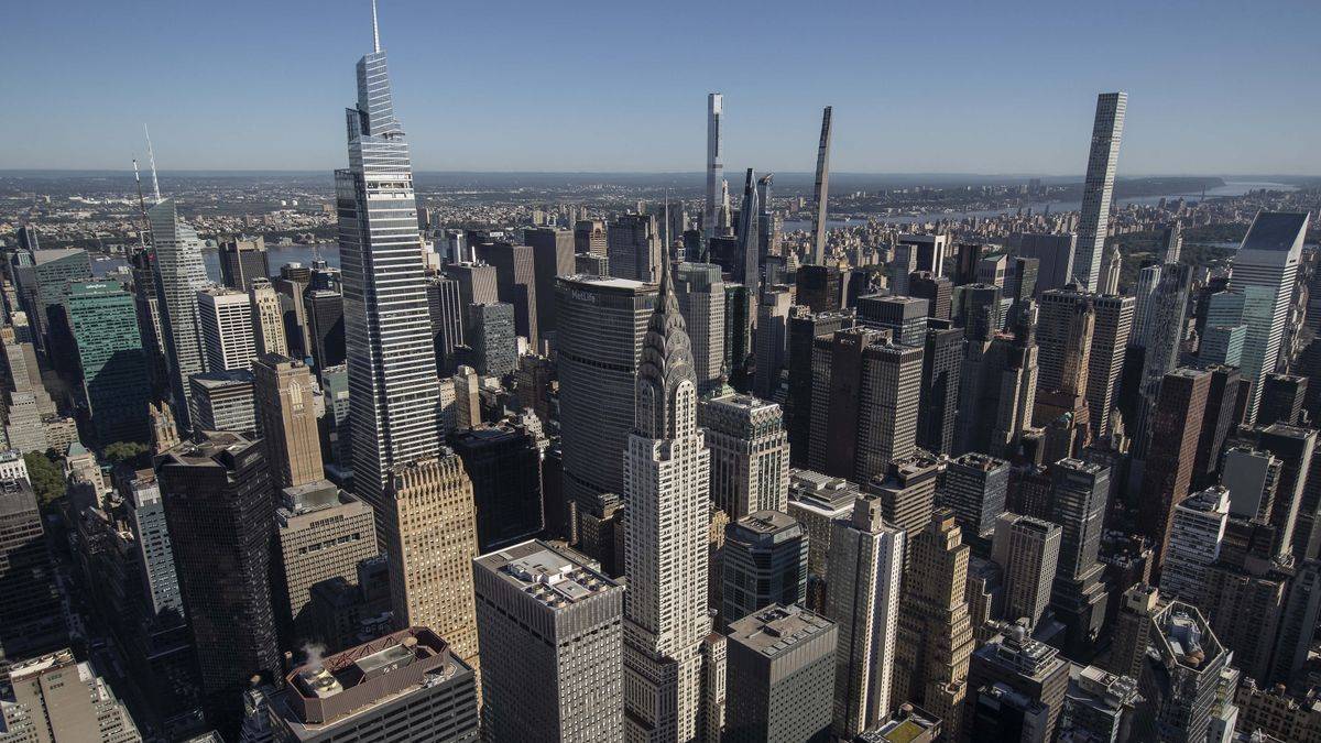 New York karıştı! Sığınmacılar geldi, OHAL ilan edildi