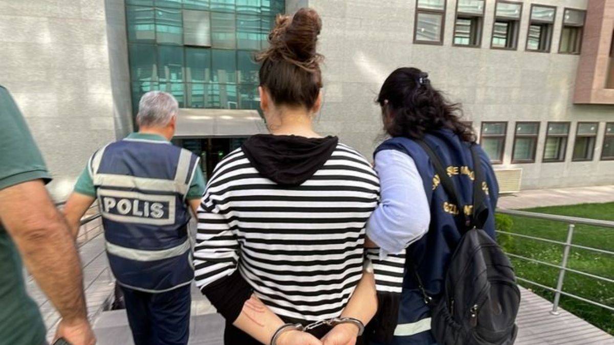 2 aylık bebeğini bıçaklayarak öldüren anne tutuklandı