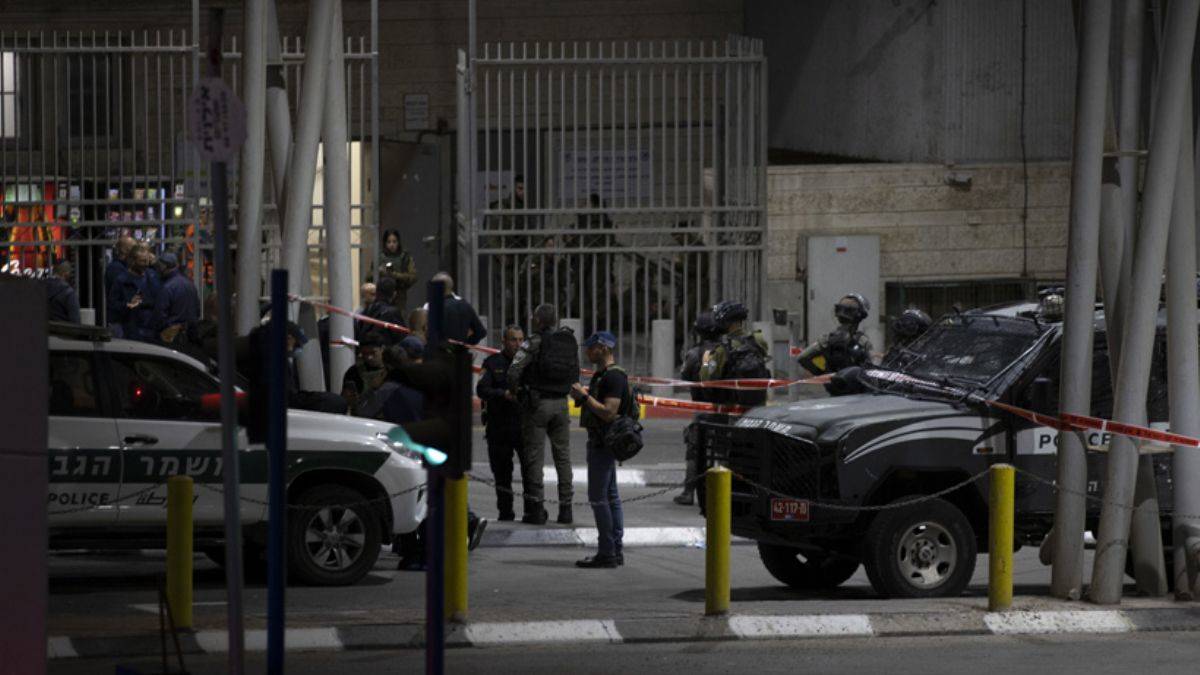 İsrail güçlerine silahlı saldırı: Yaralılar var!