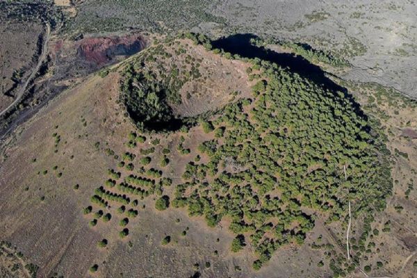 Yanık Ülke görüntülendi! Değerli taş almak için akın ediyorlar
