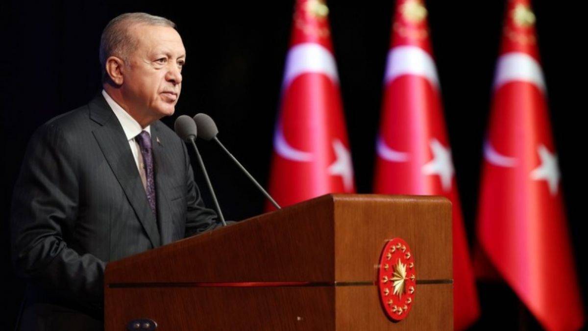 Cumhurbaşkanı Erdoğan’dan önemli açıklamalar: “Şimdi özgürlük, hürriyet var”